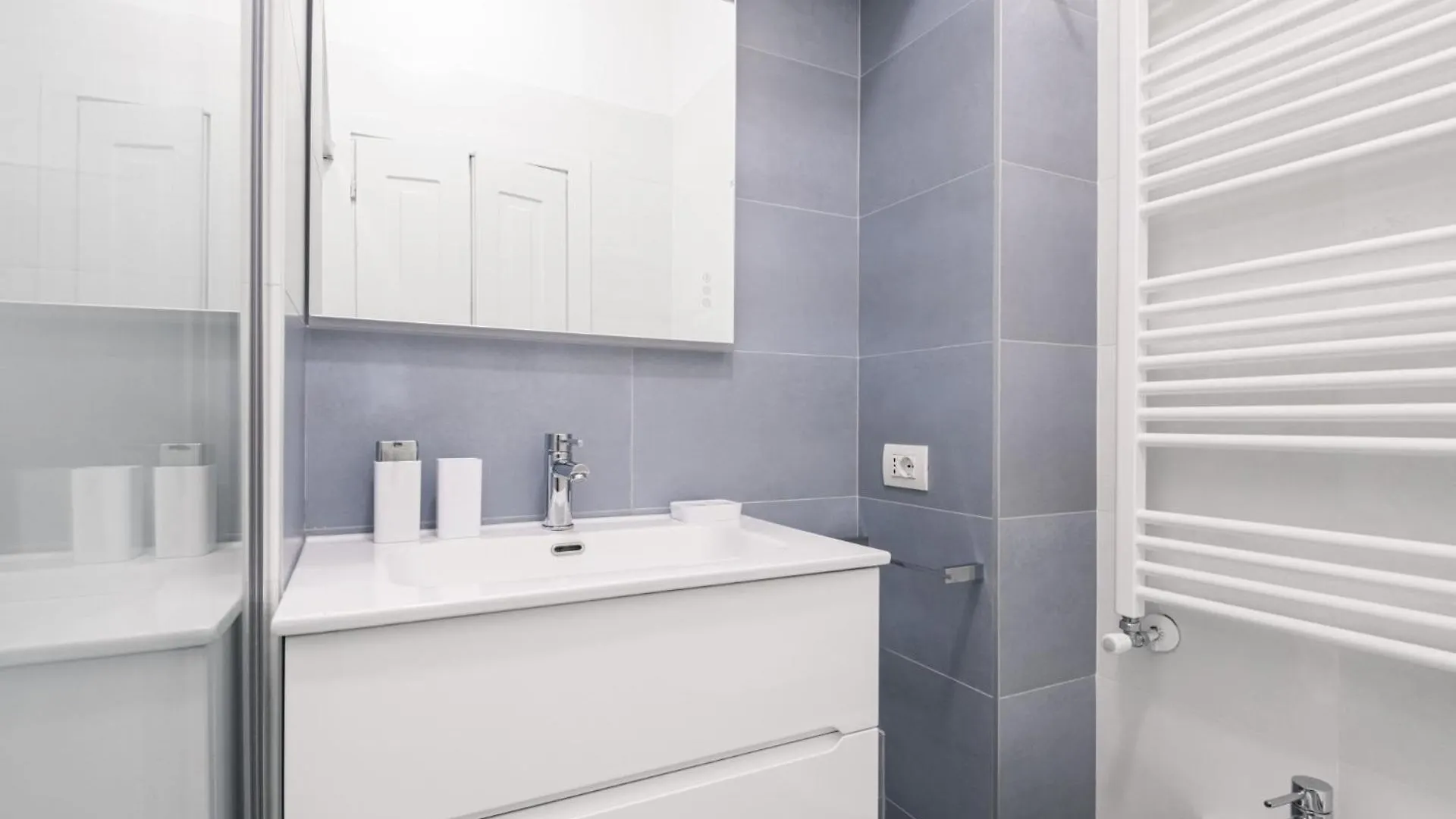 Easylife - Elegante Appartamento In Porta Romana Mediolan Apartament